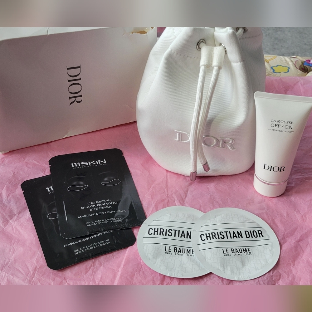 Dior White Drawstring Bag with Skincare Set